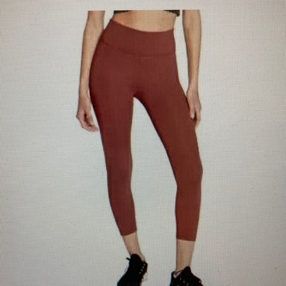 Nike Other - Nike dry-fit cropped leggings women